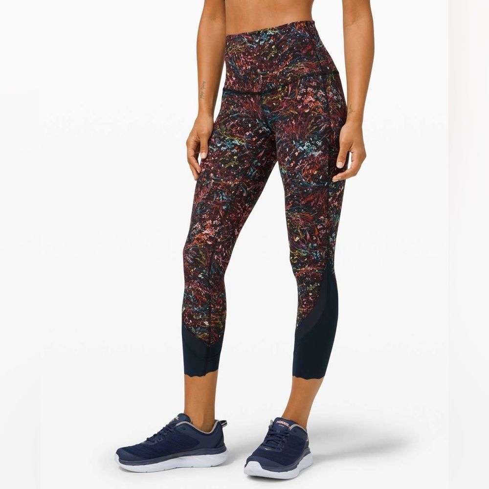 Lululemon Wunder Under High-Rise Crop 23" Scallop Full-On Luxtreme